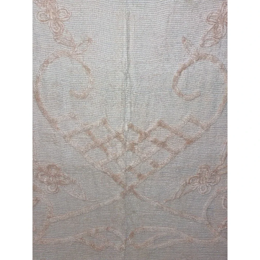 Vtg Twin Pink Chenille Bedspread 90x100